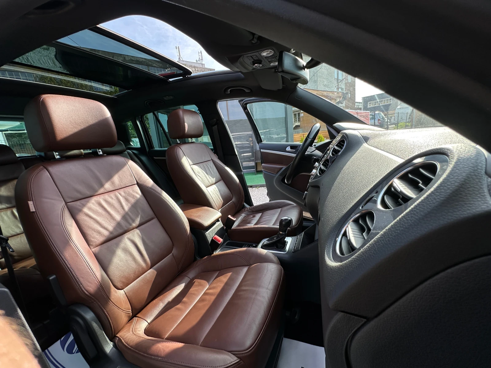 VW Tiguan Sport&Style* 4motion* ������* ��������* Xenon*  | Mobile.bg � ����������� 12