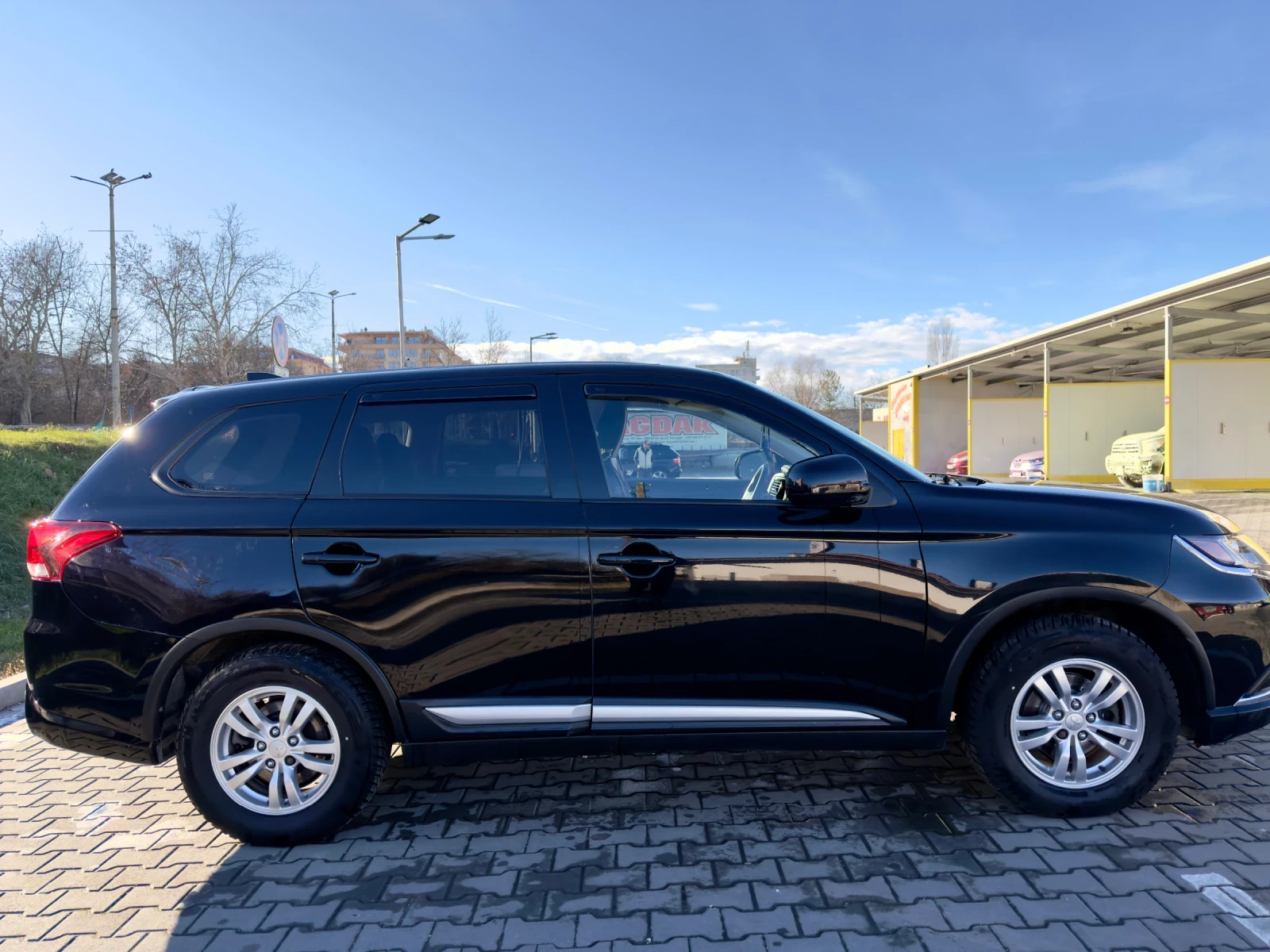 Mitsubishi Outlander 2.4 ������ + ��� 4WD | Mobile.bg � ����������� 7