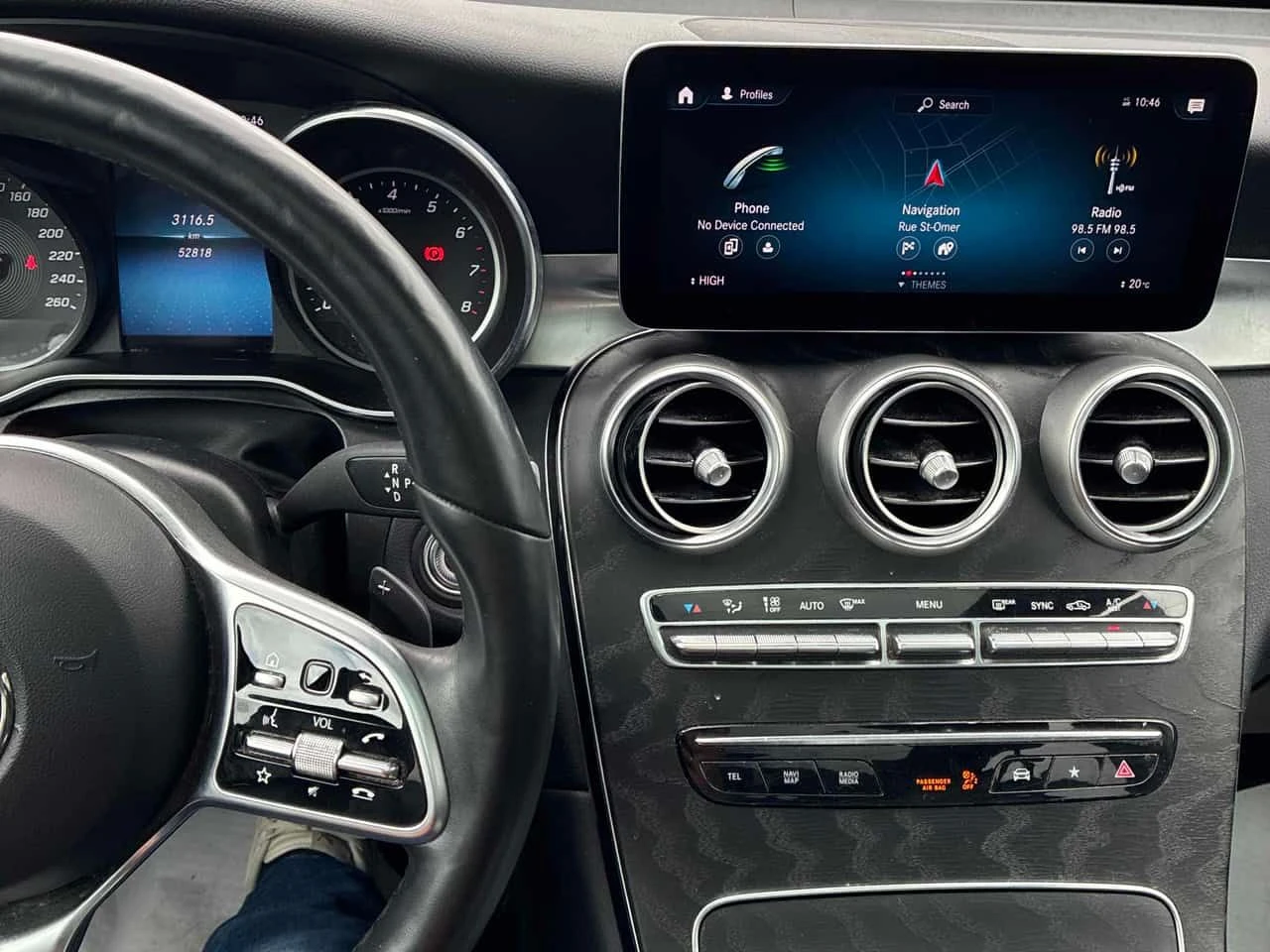 Mercedes-Benz GLC 300 PANO| 360 КАМЕРИ| AMBIENT| КЛИП НА МОТОРА| , снимка 9 - Автомобили и джипове - 54387364