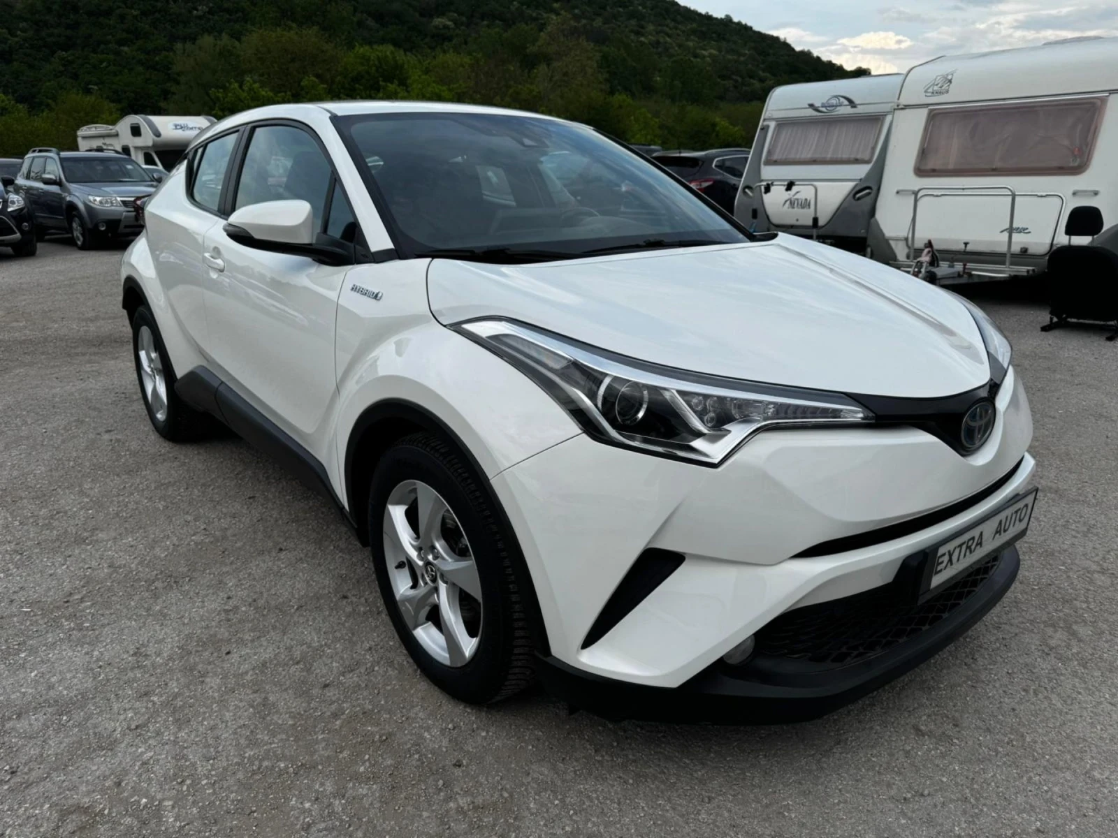 Toyota C-HR 1.8 HYBRID, НАВИГАЦИЯ, КАМЕРА, 133000км , снимка 5 - Автомобили и джипове - 54488553