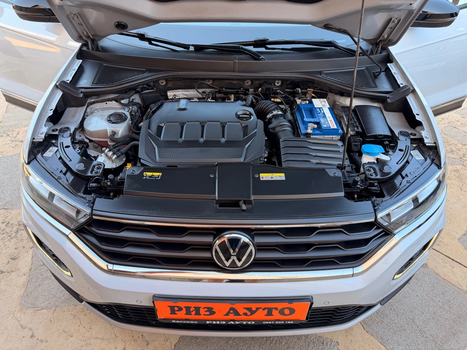 VW T-Roc 2.0TDI* AUTOMATIK* DIGITAL* R-LINE* DISTRONIK* LIZ | Mobile.bg � ����������� 17