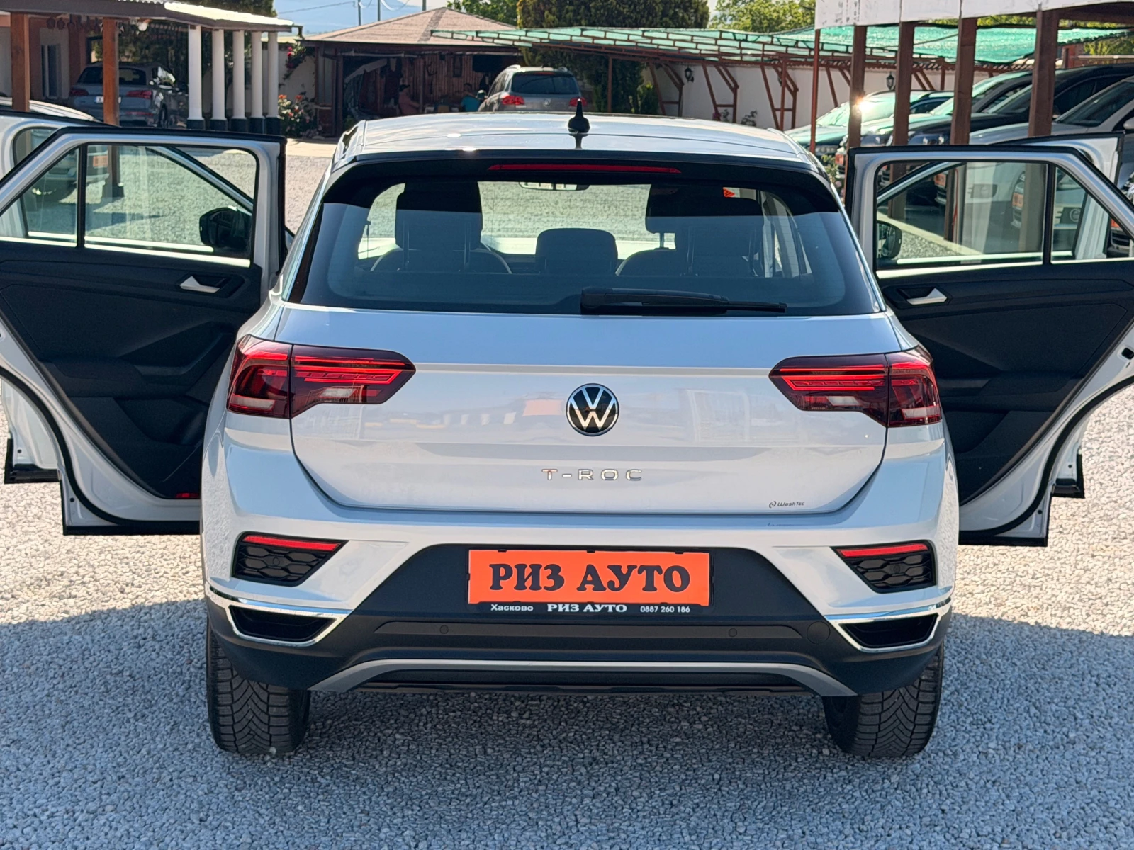 VW T-Roc 2.0TDI* AUTOMATIK* DIGITAL* R-LINE* DISTRONIK* LIZ | Mobile.bg � ����������� 8