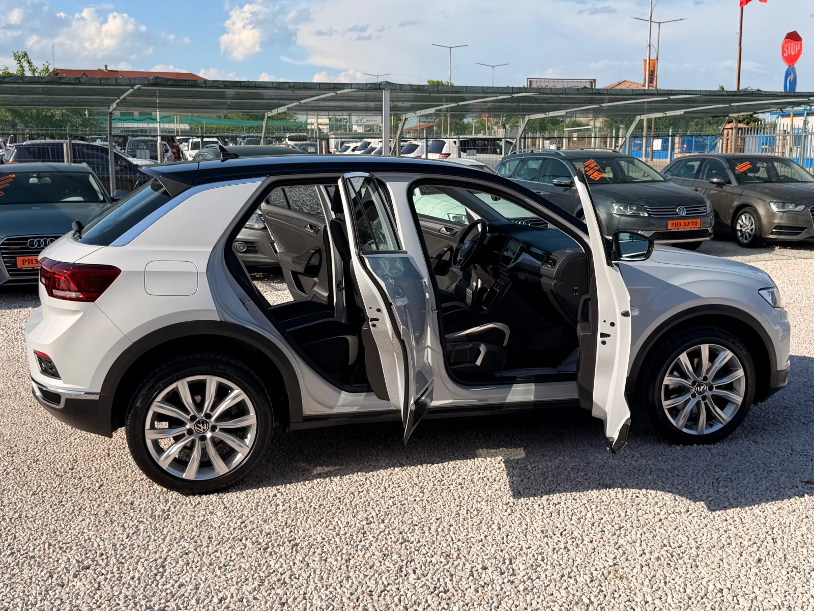 VW T-Roc 2.0TDI* AUTOMATIK* DIGITAL* R-LINE* DISTRONIK* LIZ | Mobile.bg � ����������� 6