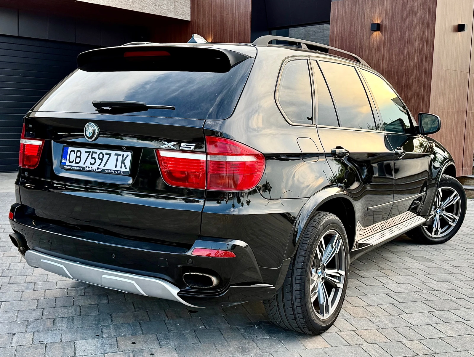 BMW X5 3.0d Sport #PANORAMA#CAMERA#, снимка 2 - Автомобили и джипове - 55005604