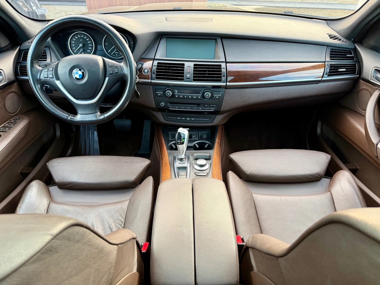 BMW X5 3.0d Sport #PANORAMA#CAMERA#, снимка 11 - Автомобили и джипове - 55005604