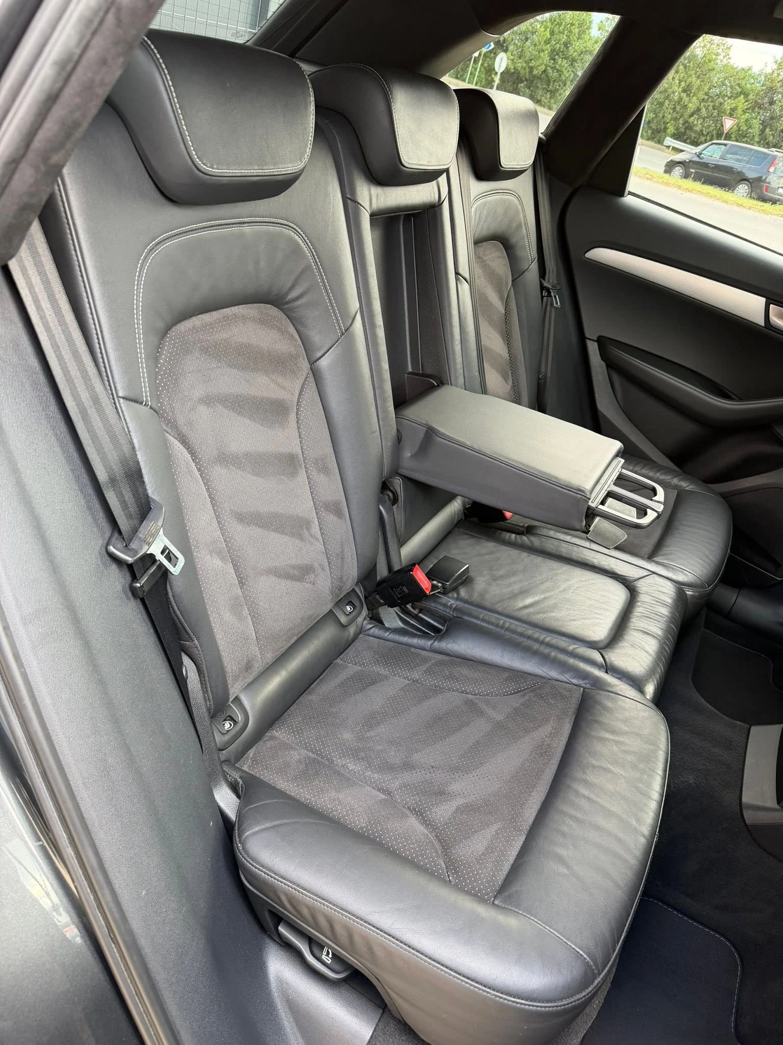 Audi Q5 3.0TDI* 239* Quattro* S-LINE, снимка 14 - Автомобили и джипове - 55125397