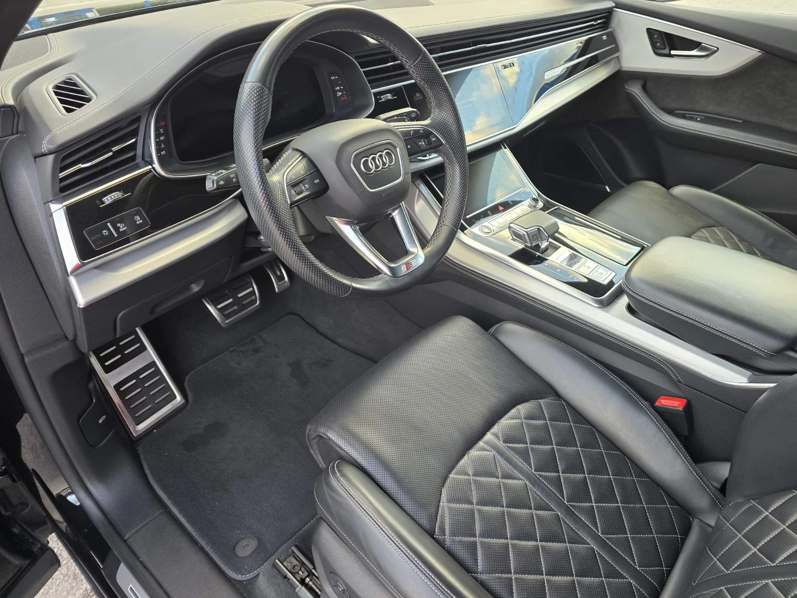Audi Q8, снимка 5 - Автомобили и джипове - 56348993