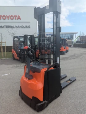 ������ ���������� Toyota