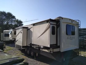 Каравана Други Keystone Alpine 3661FL, снимка 4