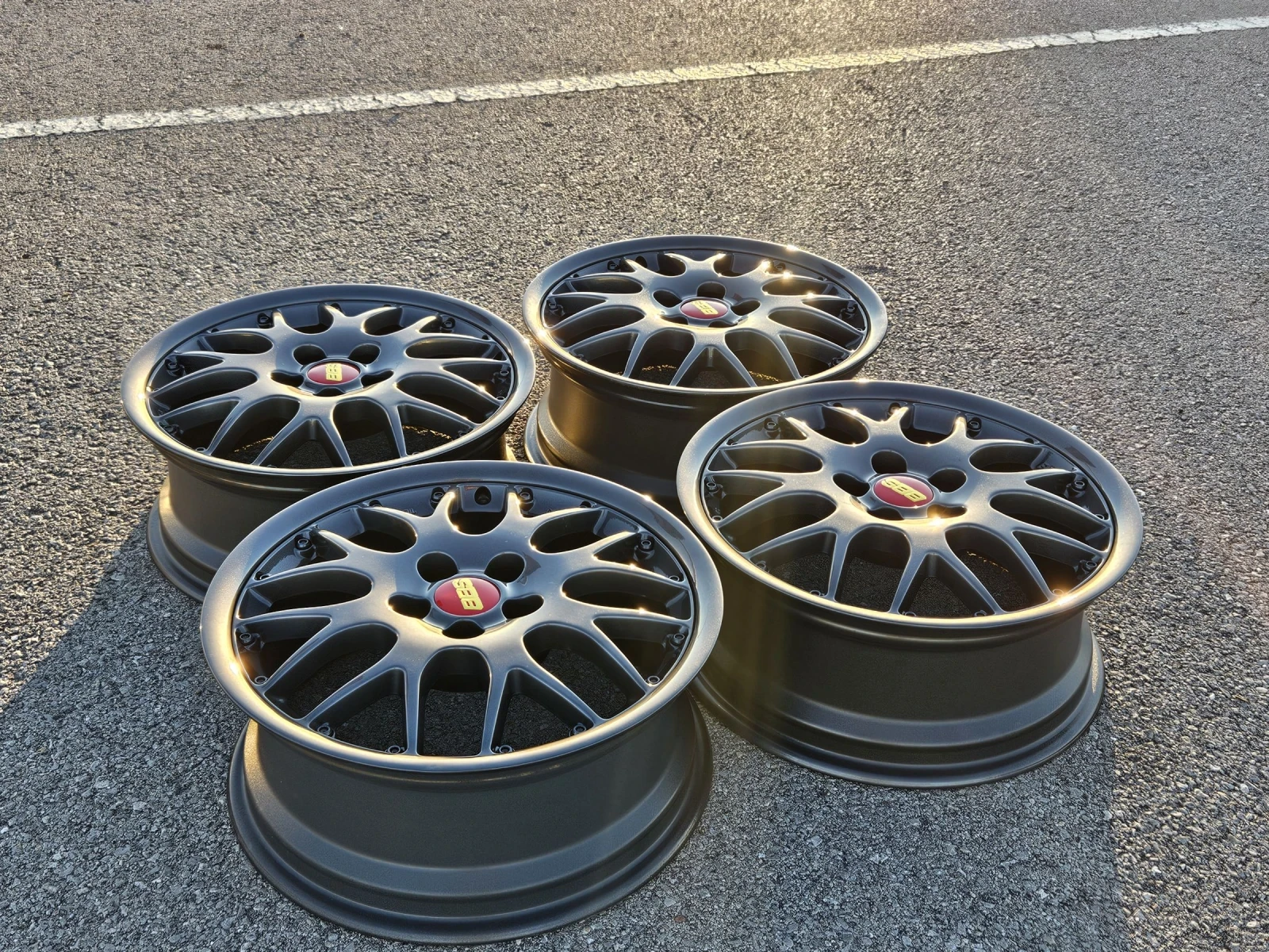 ������ �� VW | Mobile.bg � ����������� 4