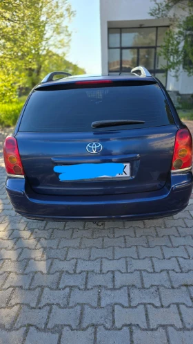 Toyota Avensis Комби, снимка 2