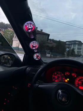 Seat Leon - 3900 € / 7627.74 лв. - 10192407 2