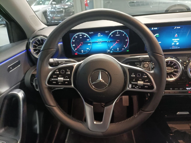 Mercedes-Benz A 200 d Progressive, снимка 6 - Автомобили и джипове - 23629766