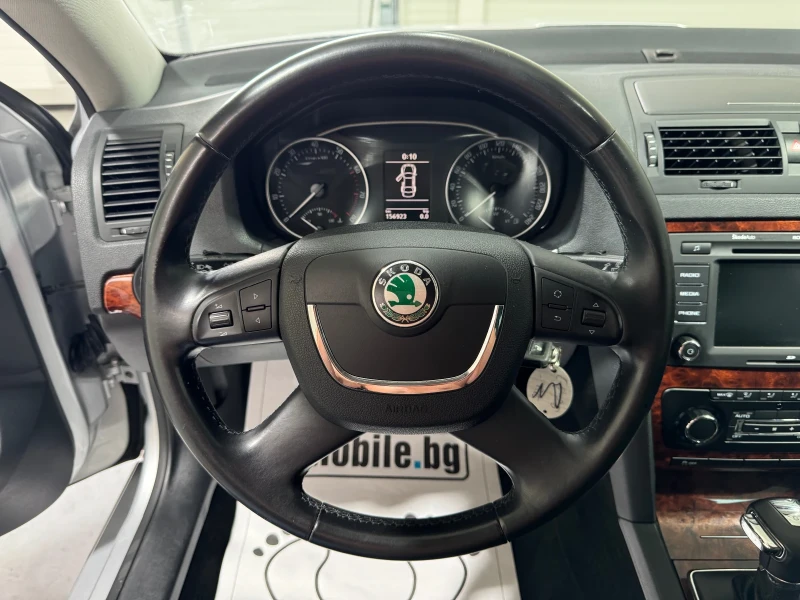 Skoda Octavia 1.4 TSI DSG - AUTOPILOT - 156000 km!, снимка 11 - Автомобили и джипове - 46937443