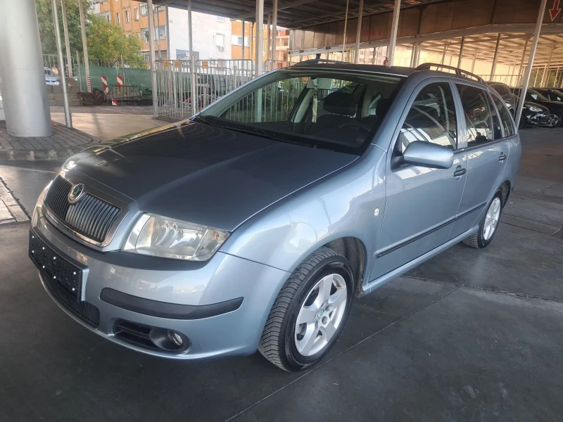 Skoda Fabia 1.4i16v 75ps.ITALIA, снимка 1 - Автомобили и джипове - 47439451