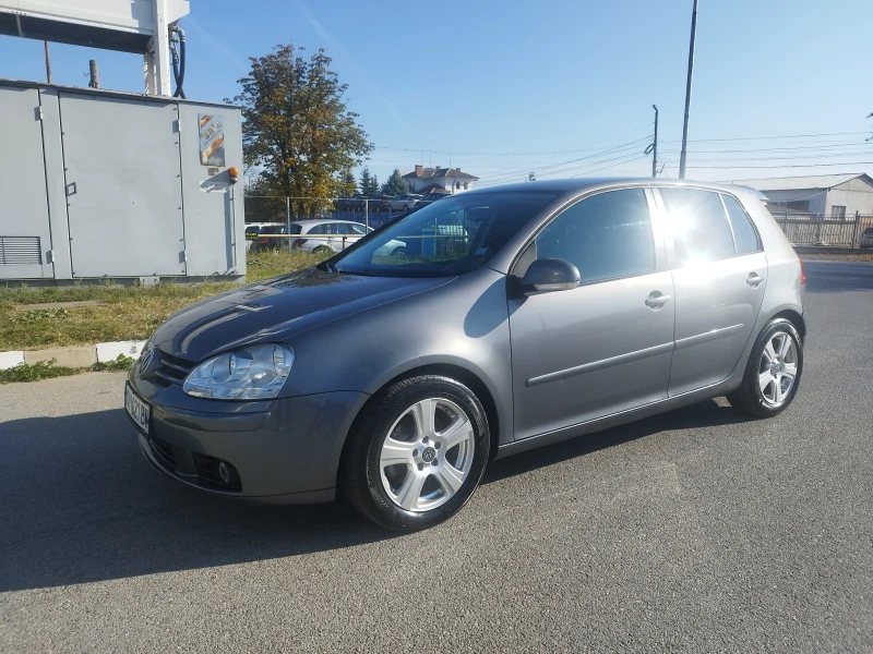 VW Golf 2.0 TDI, снимка 2 - Автомобили и джипове - 47840329