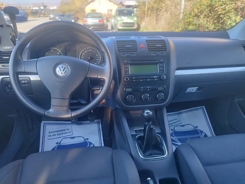 VW Golf 2.0 TDI, снимка 9 - Автомобили и джипове - 47840329