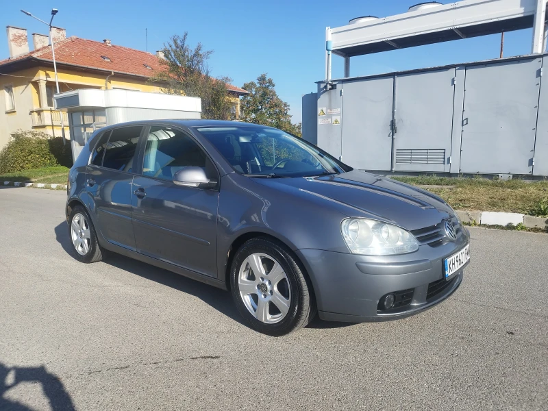 VW Golf 2.0 TDI, снимка 3 - Автомобили и джипове - 47840329