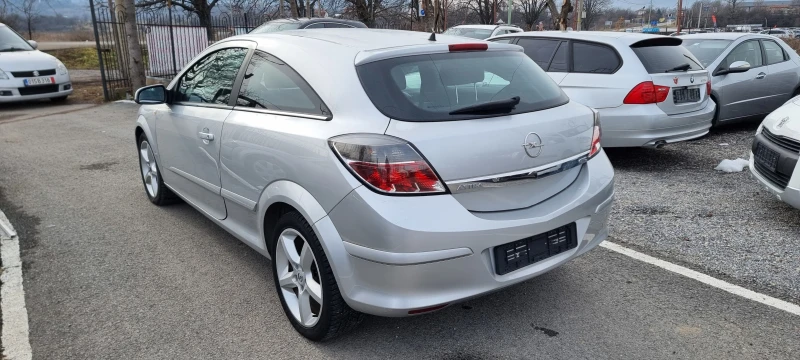 Opel Astra 1.7 D, снимка 4 - Автомобили и джипове - 48835601