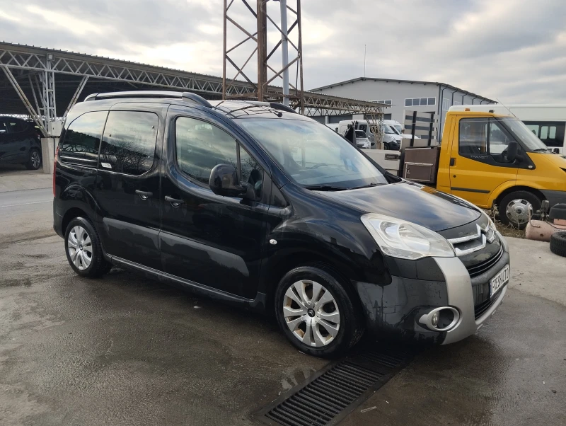 Citroen Berlingo 1.6HDI XRT/DVD, снимка 2 - Автомобили и джипове - 48994586