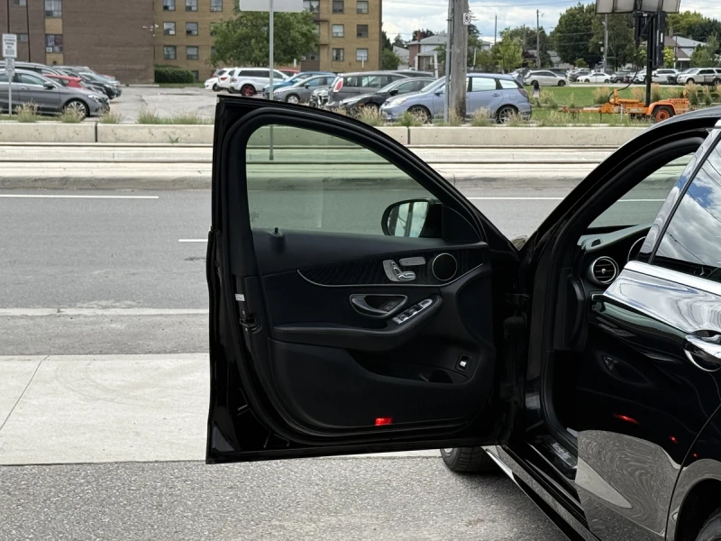 Mercedes-Benz C 300 AMG* PACK* MULTIBEAM* LED* 360КАМЕРА* LANE* ASSIST, снимка 9 - Автомобили и джипове - 52936539