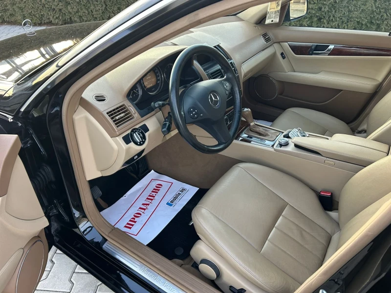 Mercedes-Benz C 220, снимка 8 - Автомобили и джипове - 52732885
