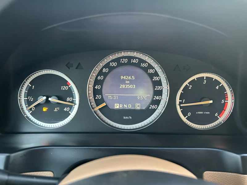 Mercedes-Benz C 220, снимка 13 - Автомобили и джипове - 52732885