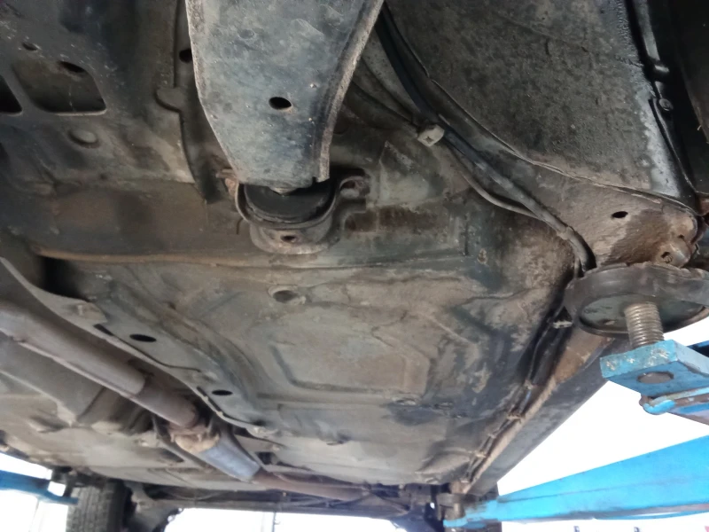 Opel Kadett 2000, снимка 14 - Автомобили и джипове - 52749278