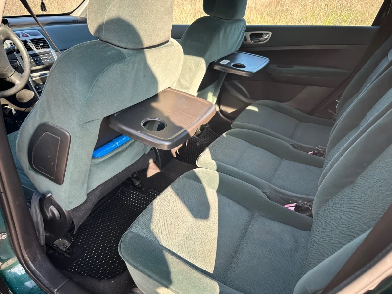 Peugeot 307 1.6hdi, снимка 9 - Автомобили и джипове - 52806195