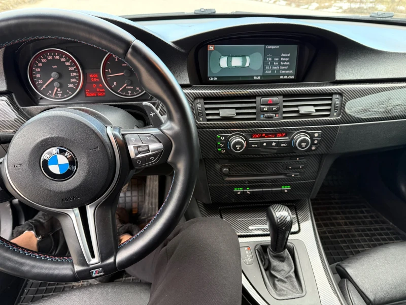 BMW 330, снимка 12 - Автомобили и джипове - 52955879