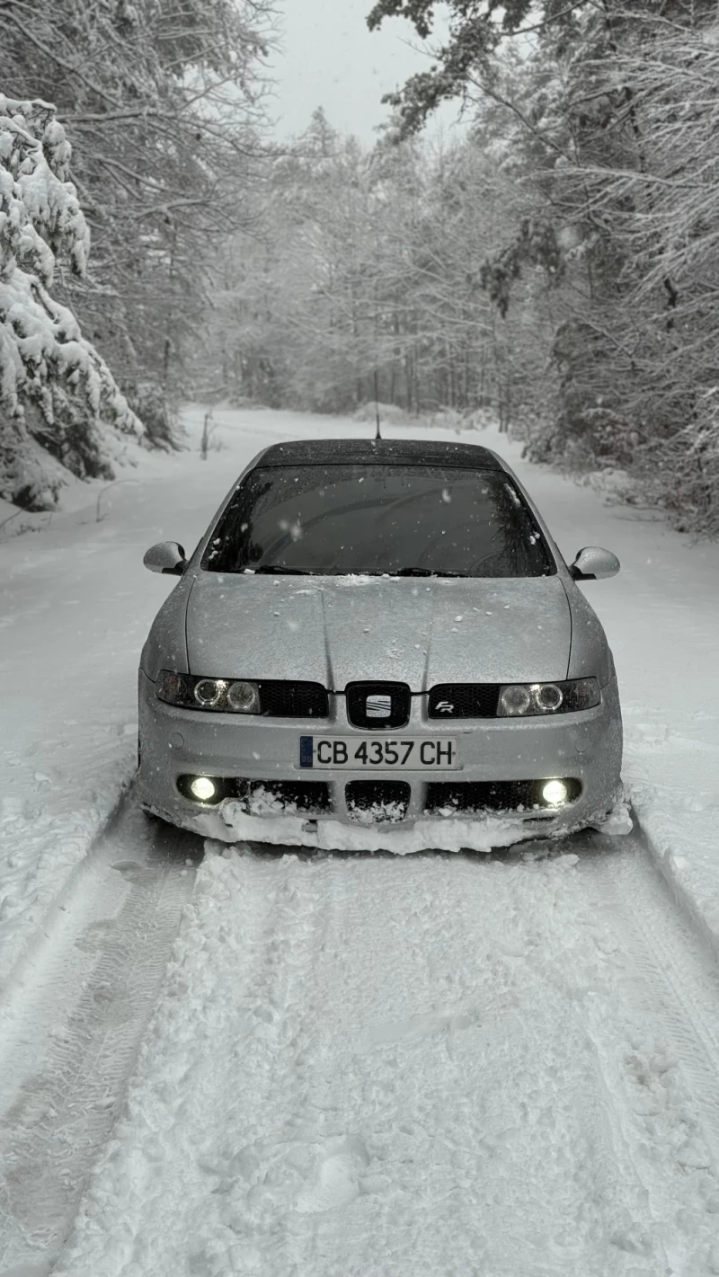 Seat Leon, снимка 5 - Автомобили и джипове - 53156596
