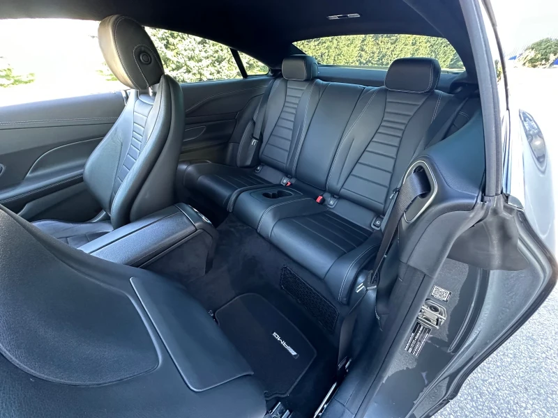 Mercedes-Benz E 400 4matic/AMG Line/360/MULTIBEAM/ВАКУМ/KylesS/Distron, снимка 12 - Автомобили и джипове - 53260872