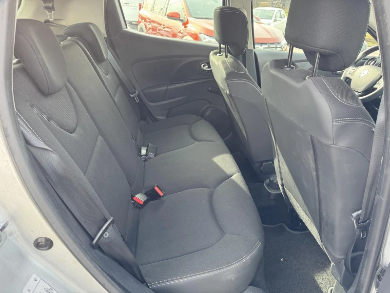 Renault Clio 0.9 Tce, снимка 10 - Автомобили и джипове - 53415214