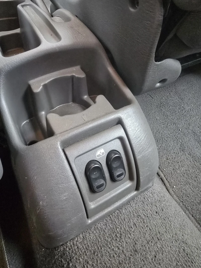 Chrysler Pt cruiser 2.4, снимка 7 - Автомобили и джипове - 53433308