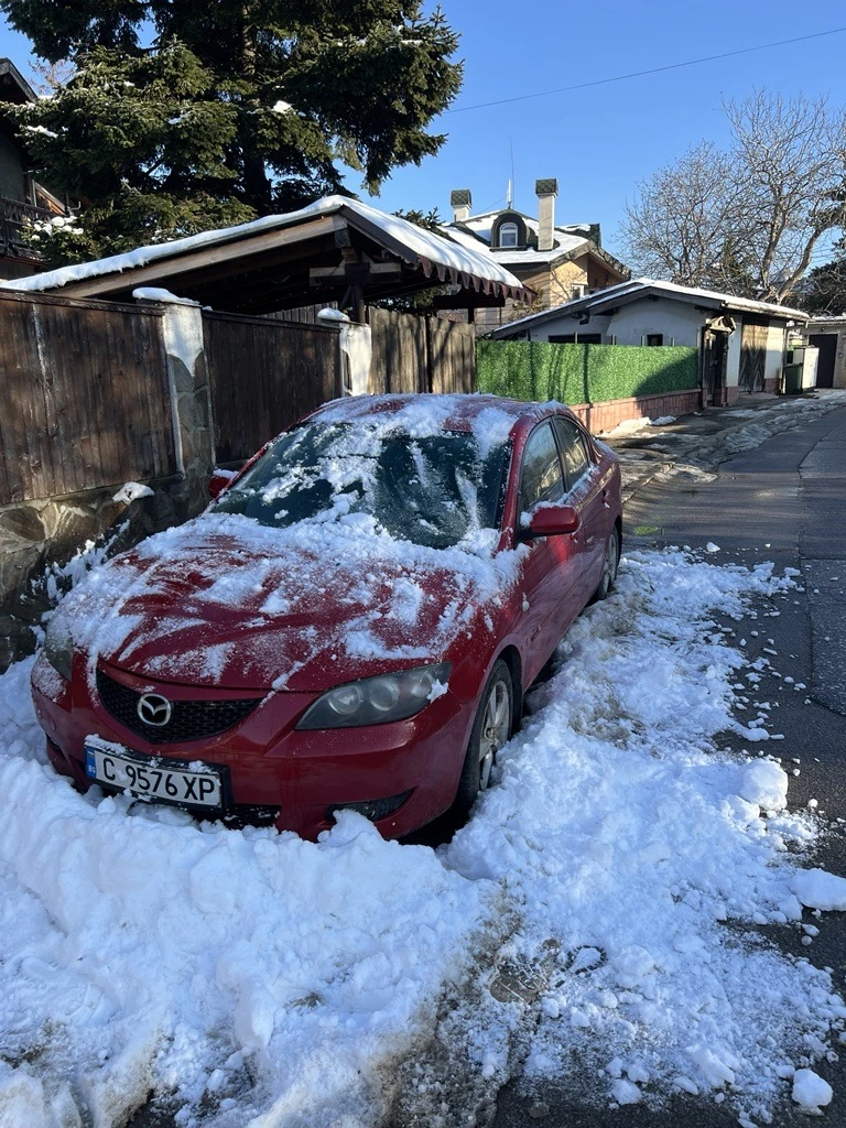 Mazda 3, снимка 1 - Автомобили и джипове - 48817723