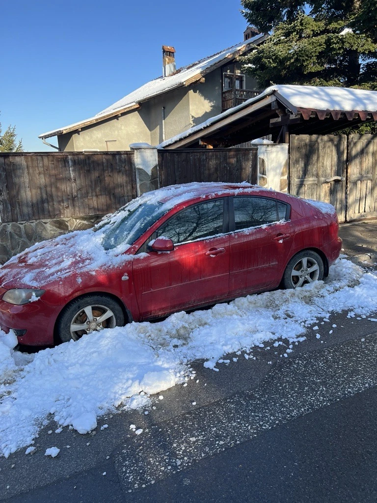 Mazda 3, снимка 2 - Автомобили и джипове - 48817723