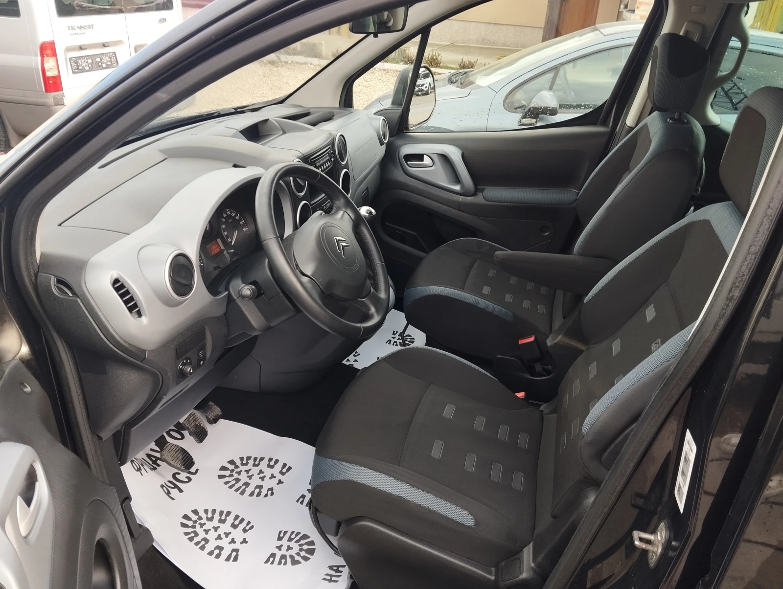 Citroen Berlingo 1.6HDI XRT/DVD - изображение 6