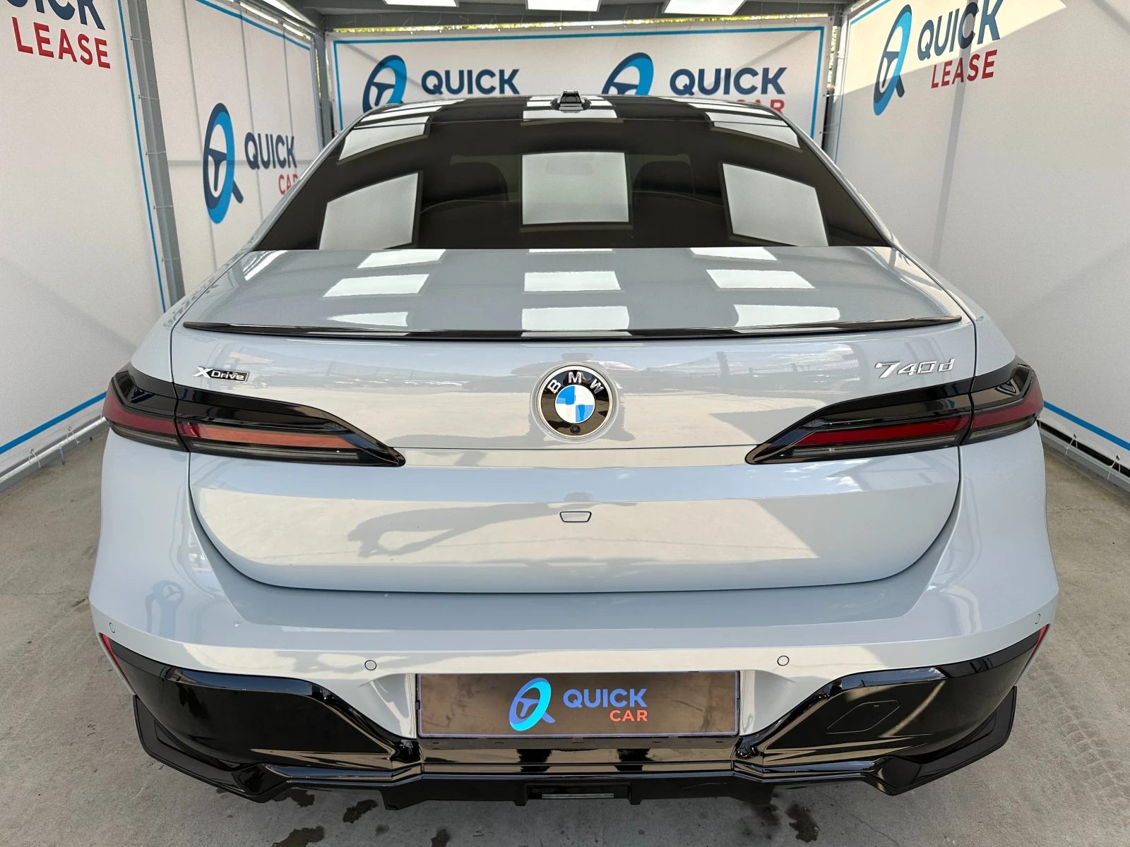 BMW 740  740d xDrive* PANO* M PRO - изображение 5