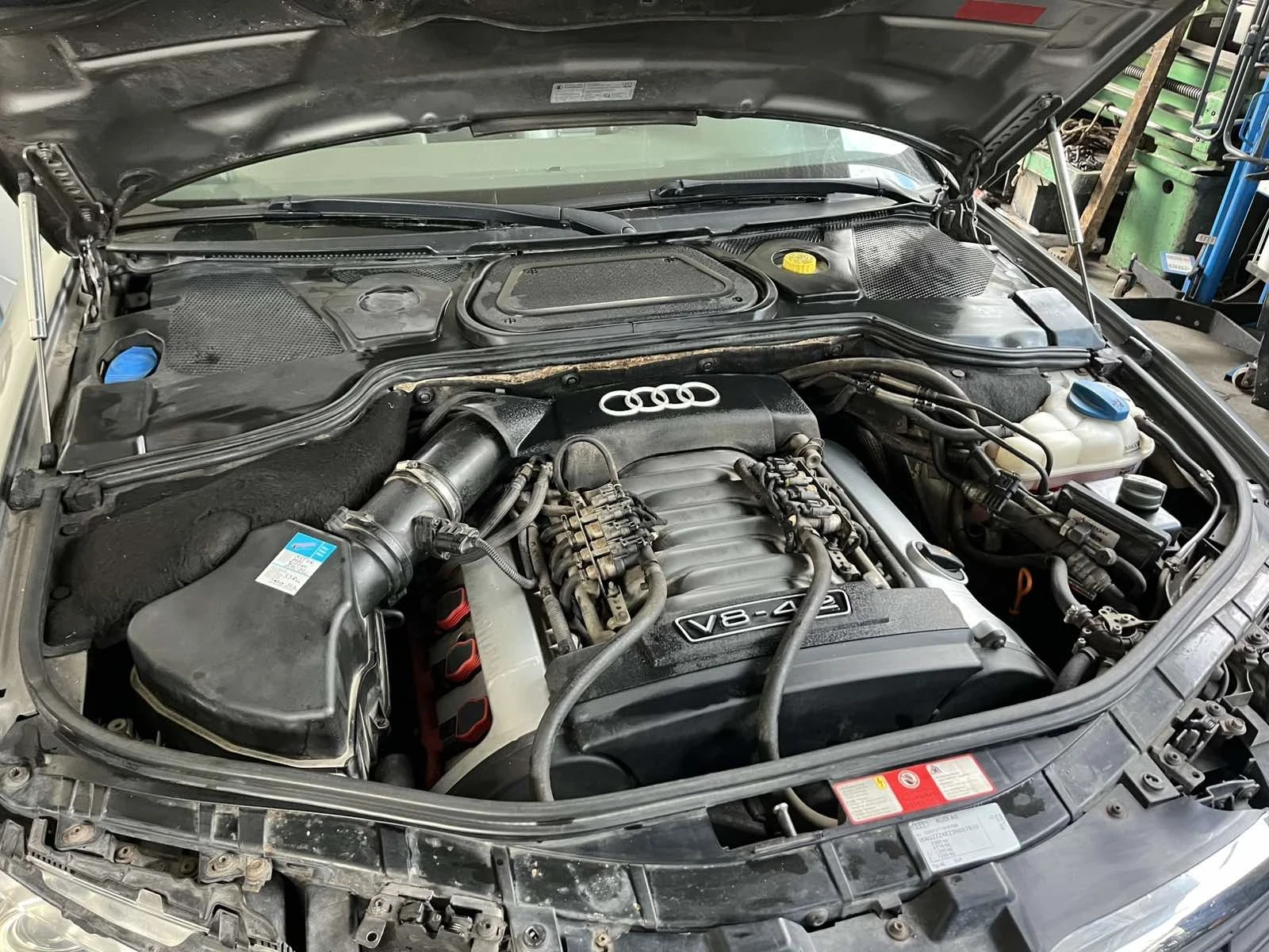 Audi A8 4.2 335 hp - изображение 7
