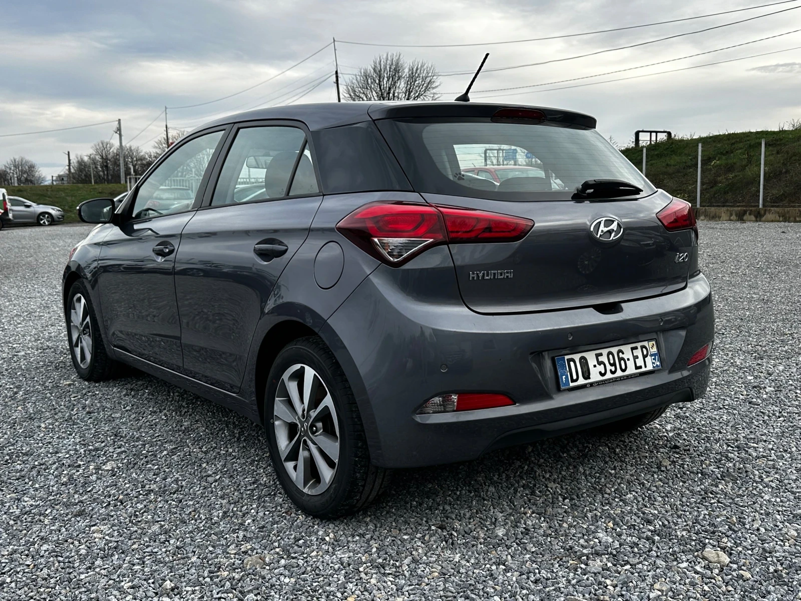 Hyundai I20 1.2 I EVRO 6 - изображение 6