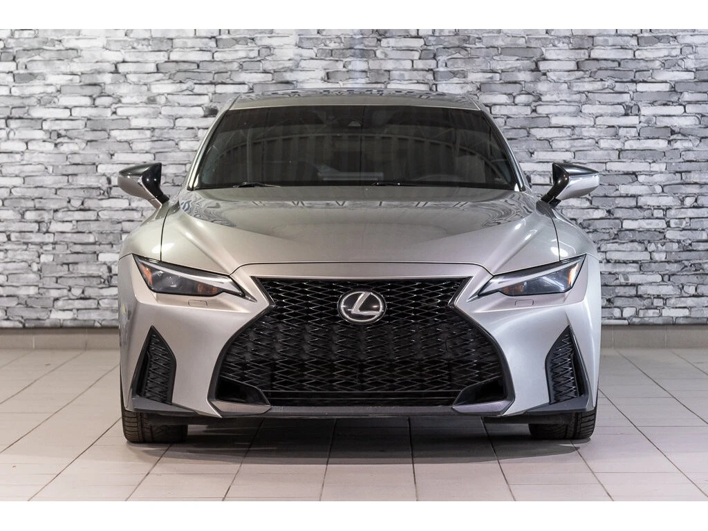 Lexus IS * 350 F SPORT AWD CUIR TOIT NAV * CARFAX * ���� �� | Mobile.bg � ����������� 4