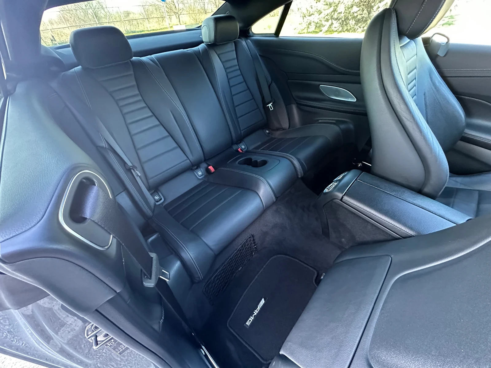 Mercedes-Benz E 400 4matic/AMG Line/360/MULTIBEAM/�����/Kyless/Distron | Mobile.bg � ����������� 12