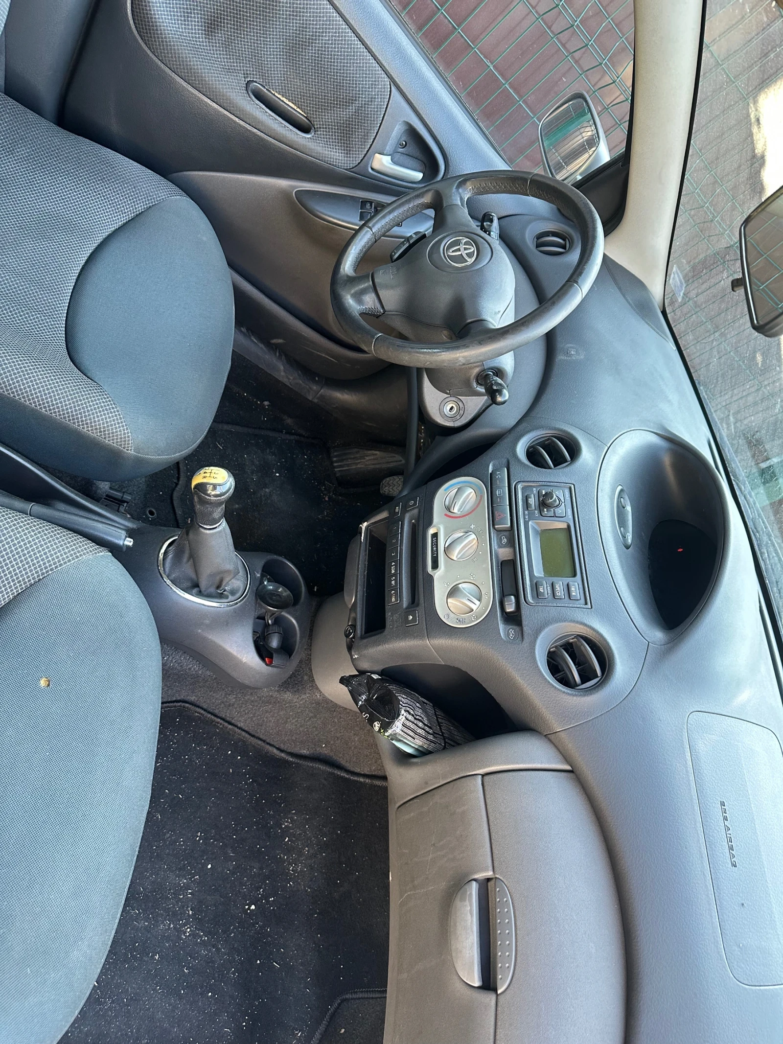 Toyota Yaris, снимка 4 - Автомобили и джипове - 53648975