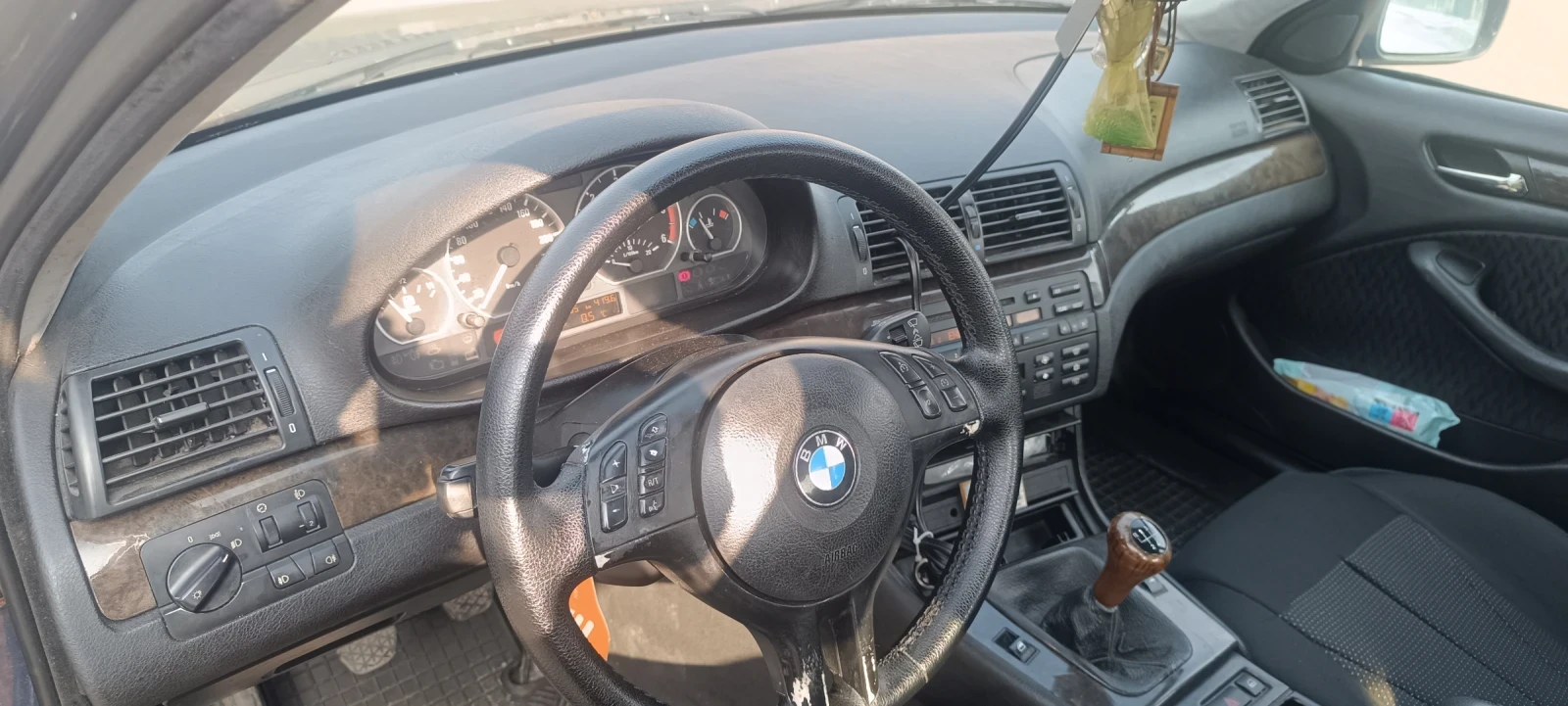 BMW 320, снимка 3 - Автомобили и джипове - 53818126
