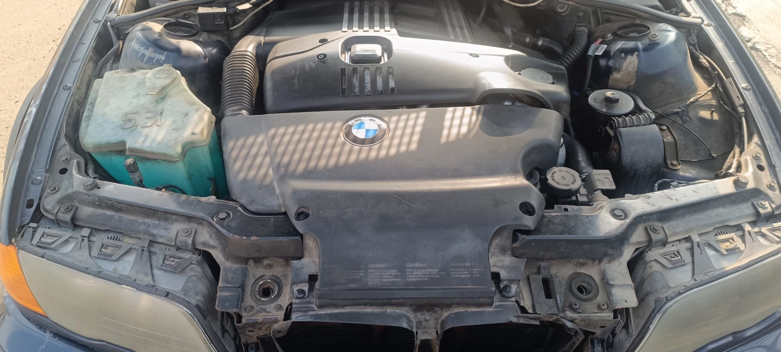 BMW 320, снимка 14 - Автомобили и джипове - 53818126