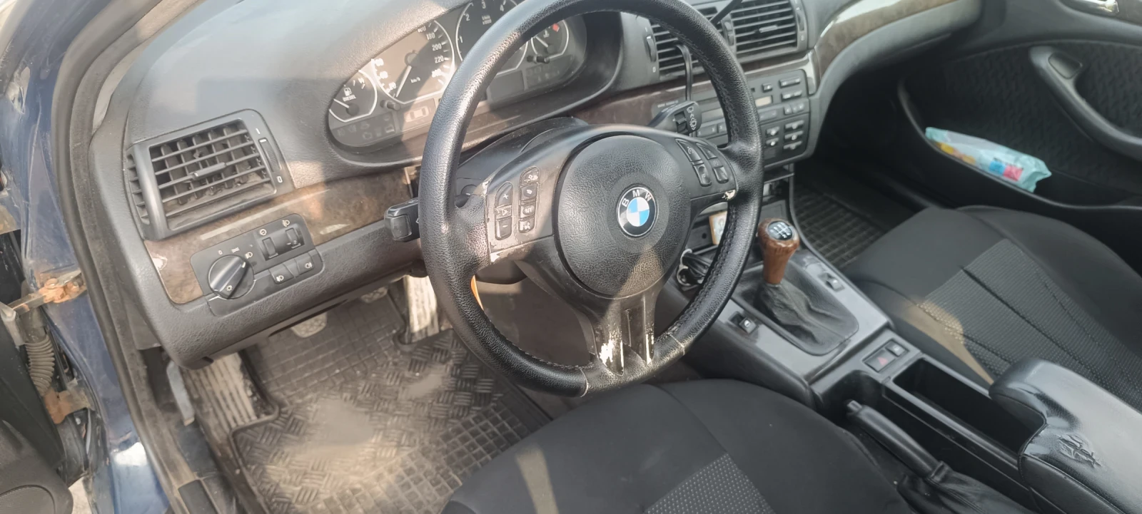 BMW 320, снимка 12 - Автомобили и джипове - 53818126