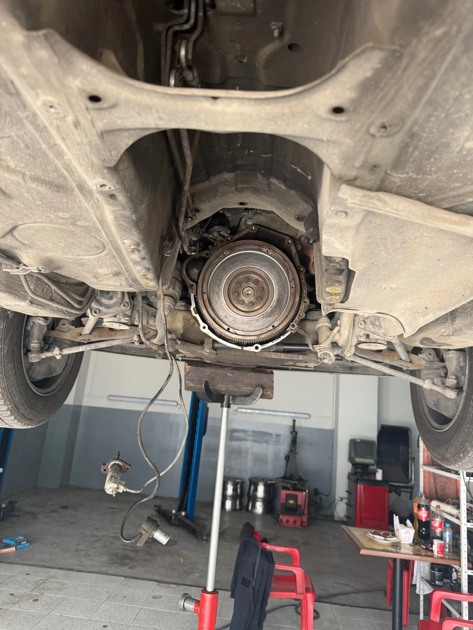 Mercedes-Benz 126 3.0 Бензин/Газ, снимка 11 - Автомобили и джипове - 53916582