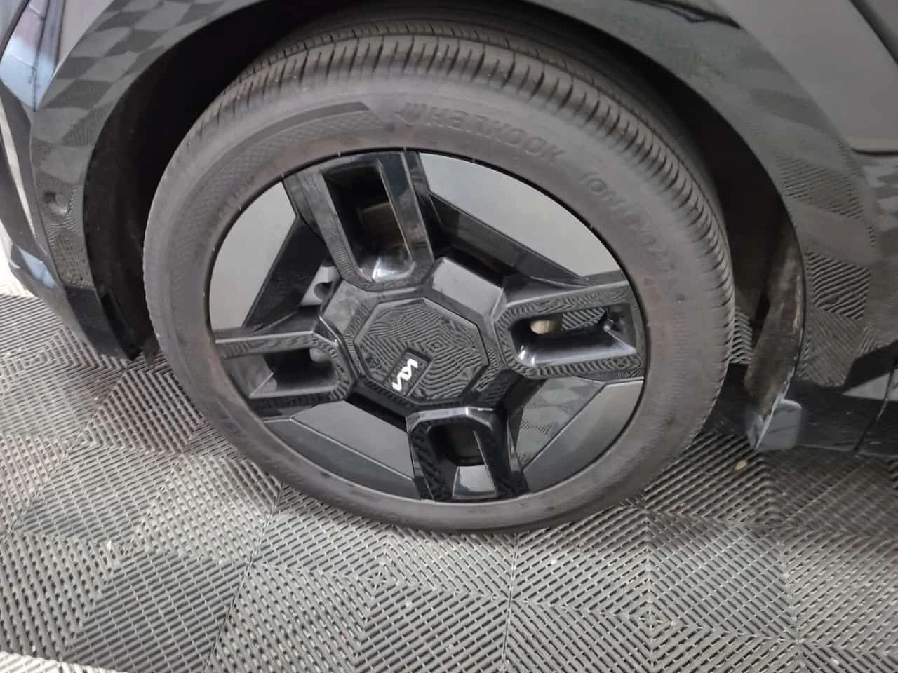 Kia EV9 LAND W/GT LINE/CARFAX/�������/2 �����/����/ | Mobile.bg � ����������� 17