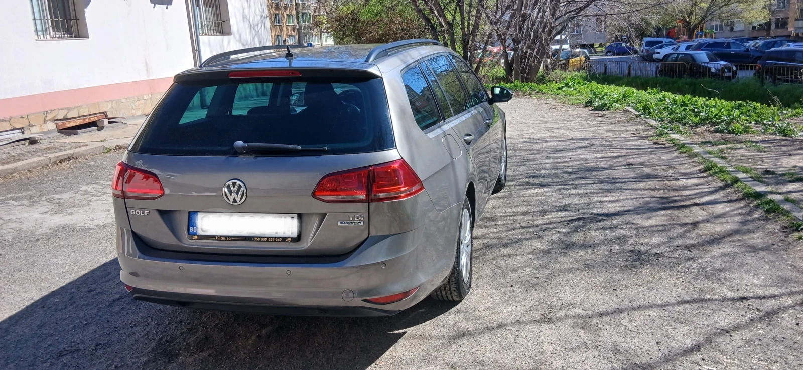 VW Golf, снимка 3 - Автомобили и джипове - 54396876