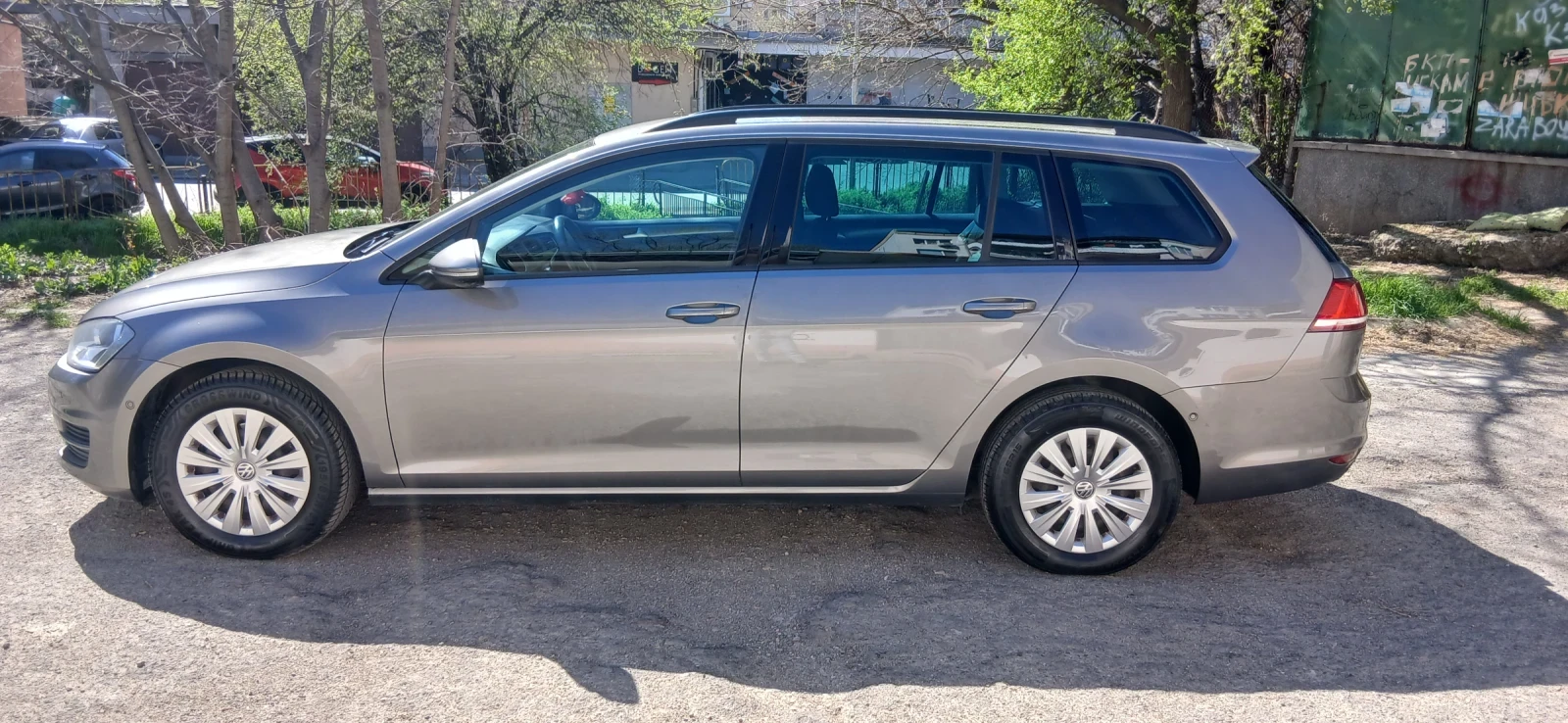 VW Golf, снимка 5 - Автомобили и джипове - 54396876